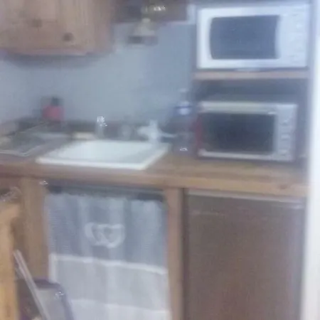 Flat Apartment *